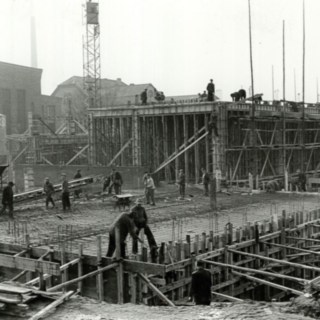 Baustelle mit Gerüst bei Linde Material Handling in Aschaffenburg