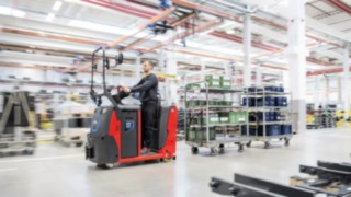 Die neuen Schlepper-Modelle P40 C, P40 C B und P60 C von Linde Material Handling Die neuen Schlepper-Modelle P40 C, P40 C B und P60 C von Linde Material Handling