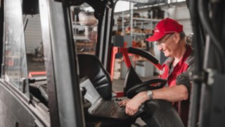 FSN Fördertechnik Servicetechniker FSN Fördertechnik Servicetechniker